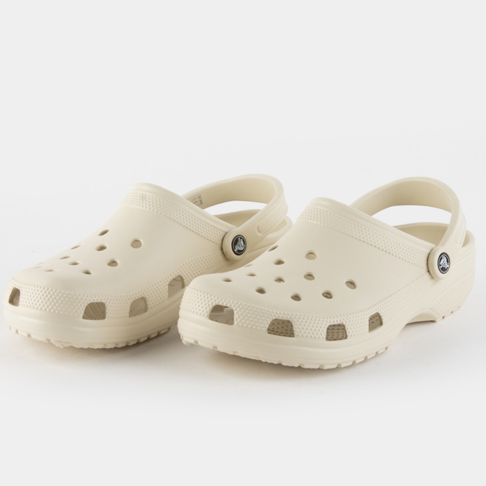 Crocs Classic Clog in Bone (M6/W8)